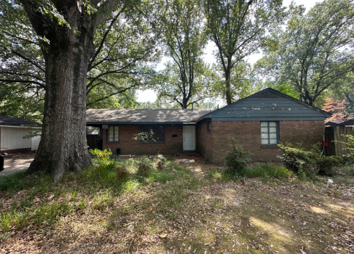 Rhodes Ave house condition
